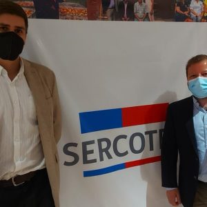 POR EL PROGRESO ECONÓMICO DE LOS PUEBLOS ORIGINARIOS DE CHILE: SE FIRMÓ CONVENIO DE COLABORACIÓN ENTRE EL COMITÉ DE DESARROLLO Y FOMENTO INDÍGENA Y SERCOTEC